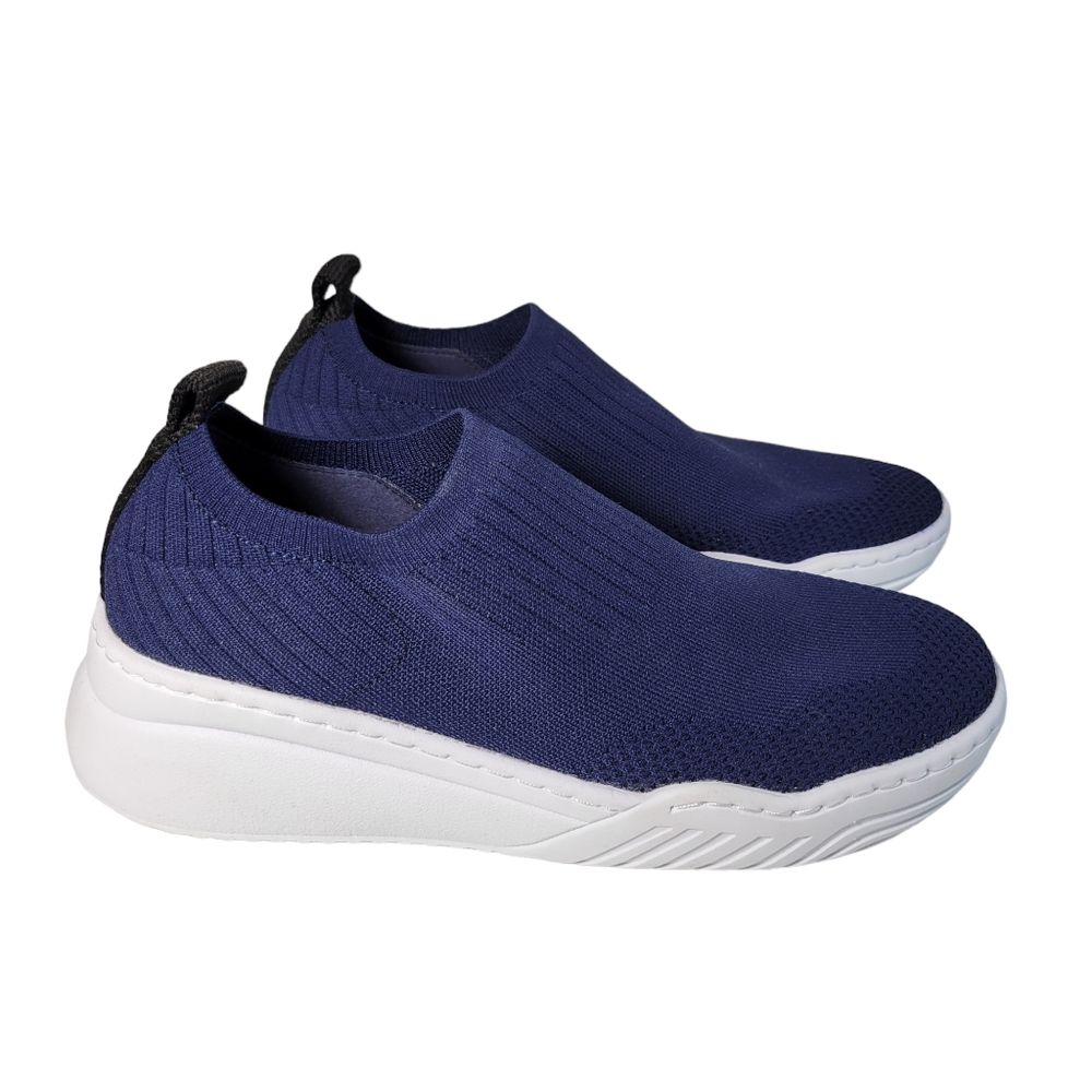 Marc Fisher blue and white slip on sneakers Size 7.5 - Picture 4 of 8